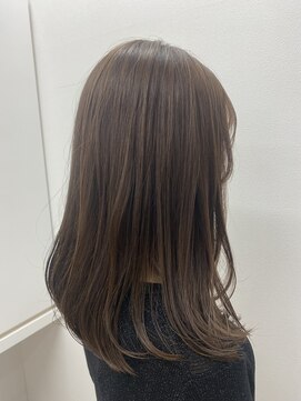 カットハウス ニューヨーク(CUT HOUSE NEW YORK) ベージュカラー