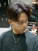 メッツ 原宿(METS) MEN‘S /毛流れセンターパート×フェード /短髪 /大人ヘア