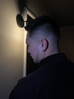 ユーゼンバーバーエアーストリームベース(YUZEN BARBER AIR STREAM BASE)&nbsp;Ryan Reynolds
