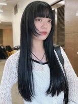 ルイス(LEWES)&nbsp;ブルーブラック×モードな姫カットロングヘア