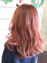 ノア ヘアー ラウンジ(Noa hair lounge)&nbsp;透明感を高める高彩度カラー