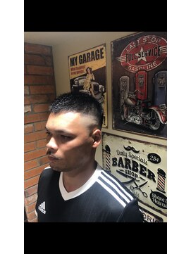 ブロートーキョー(BroTokyo) MEN'Sアッシュブラックミドルスキンフェード