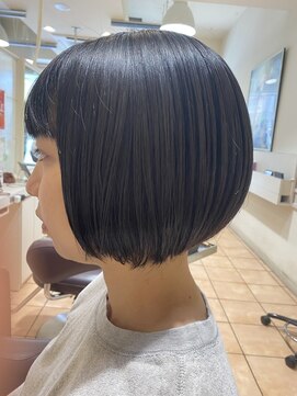 バサ 久米川店(BASSA) 大人のタイトボブ/質感再生カラー