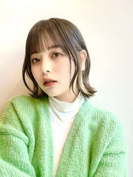 アフロートリノ(AFLOAT Leino) 小顔ヘルシーレイヤースタイル透明感カラー【修】20代30代40代