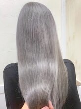 ビー オン ディー ヘア 池袋(BonD hair) 透明感抜群！ツヤツヤシルバー【池袋/髪質改善/ハイライト】