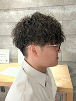 ニアウ 伊勢崎連取店(Niau)&nbsp;刈り上げ前下りショートマッシュツイストスパイラルパーマメンズ