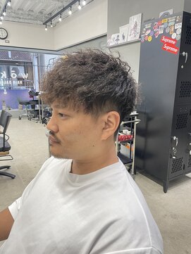 ウォーク(woke) メンズパーマ