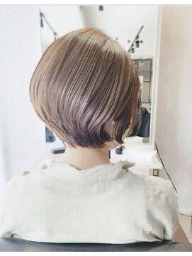 アン たまプラーザ(un) 骨格補正ショート/髪質改善オージュア/イルミナカラー