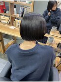 暗髪ボブ