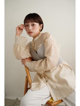 ジュール 新宿三丁目(Joule) 黒髪ロング/グレーベージュ/レイヤーロング/新宿駅