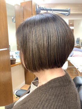 ウカ(UKA) 春っぽく♪クラシカルショート!