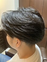 ヘアサロン大野 艶出専科本店&nbsp;高めの2ブロックに見えない、ナチュラルセンターショート