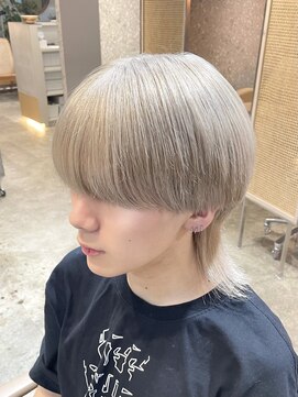 サンクプロジェクト(cinq PROJECT) ミルクティーベージュダブルカラー韓国風メンズセンターパート