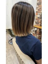 ルーナヘアー(LUNA hair)&nbsp;『京都 山科 ルーナ』バレイヤージュ ベージュ ボブ