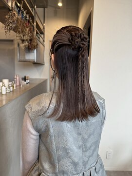 イミ(imi) ハーフアップ/カチモリ/シニヨン/お団子/ヘアセット/アレンジ