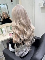 ラピス 池袋(Lapis)&nbsp;ホワイトミルクティーcolor