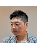 清潔感あるベリーショート シェービング 眉カット フェード