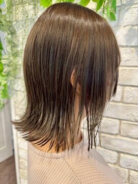 クロエバイラヴィズム 石山店(CLOE by LUVISM) 外ハネボブ