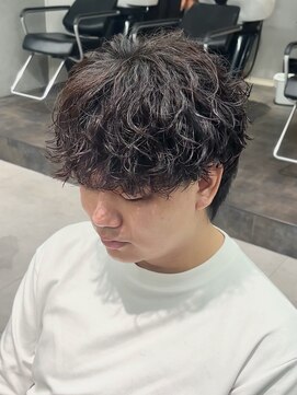 ササ シンサイバシ(33 SHINSAIBASHI) ルーズパーマシャドウパーマツイストスパイラルパーマ