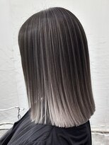 エノア 青山(ENORE)&nbsp;ハイライト/バレイヤージュ/グラデーションカラー/ダブルカラー