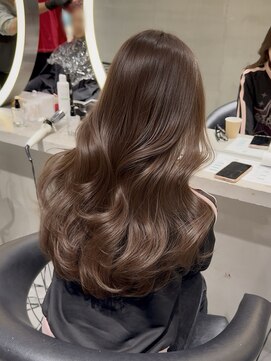 ロンドウル 熊本(Lond ulu) 韓国ヘア/ブリーチなし/顔周りカット/レイヤーカット/