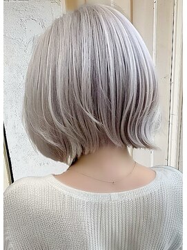 サンティエ 中央駅店(scintiller) ブリーチ/ダブルカラー/グラデーションカラー/ハイライト