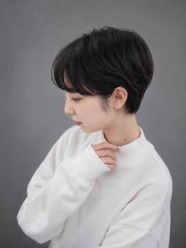ピース バイ シータ(PEACE by CITA) 【KENJI】シルエットで魅せる大人ショートヘア