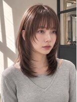 ユーフォリア 青山(Euphoria) ミディアムウルフレイヤーシースルーバングアッシュベージュ青山