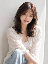 リリアーナ(LILIANA)&nbsp;池袋 バタフライカット レイヤー ヘーゼル 韓国風 シースルー