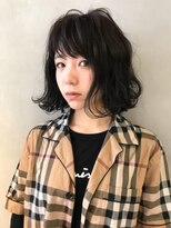 ジーナ(XENA)&nbsp;黒髪でもおしゃれにキメるBOBスタイル