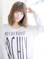 ヘアメイク ナル(hair make nalu)&nbsp;グレージュカラーのニュアンスカールスタイル