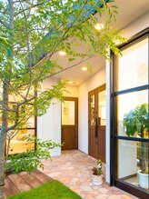 ヘアーアンドネイル マニッシュ(hair&nail Manish)