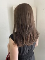 キャンバス バイ ネオリーブ 横浜西口(Canvas by neo.)&nbsp;重ためセミロングレイヤー ミルクティーベージュ