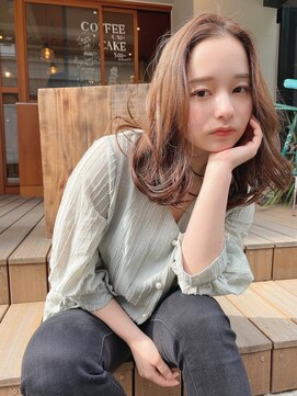 ルービック 難波(Rubik's) 大人かわいい軽ウェーブセミロング