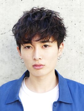 ウェイビーエフティフィフス 横浜西口(WAVEY ft.fifth) 波巻きスパイラルツイストパーマ刈り上げ無造作メンズマッシュ