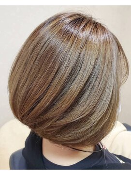 レガロ(Regalo) ナチュラルボブ