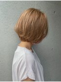 ハイトーンショートボブ