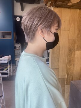 リノショアーズ 日本大通り店(RINOSHORES) ミルクティーグレージュ