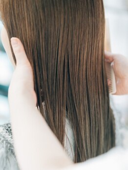 ヴィーナ(Veena)の写真/大人女性のお悩み解消☆気になる白髪をしっかりカバーしながらオシャレなカラーを楽しめる♪【宝塚/山本】