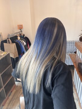 ゴート(G.O.A.T) Blue × Beige