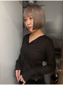 くすみベージュ