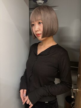 リリック(LYLICK) くすみベージュ