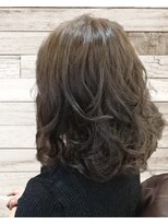 アクアヴィタエ(Aqua vitae)&nbsp;30代、40代セミロングスタイル