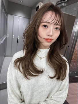 サイン 渋谷(SIGN) 韓国ヘアレイヤーロンググレーベージュ前髪パーマ黒髪