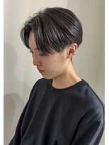 ジゼル(gisele)&nbsp;(黒須)刈り上げセンターパート