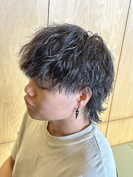 ニアウ 伊勢崎連取店(Niau) 波巻きスパイラルパーマツイストスパイラルパーマシャドウパーマ