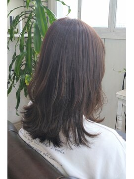 クッキー ヘアーアンドメイク(COOKIE Hair&Make) 【COOKIE】外ハネ×レイヤー 30代/40代