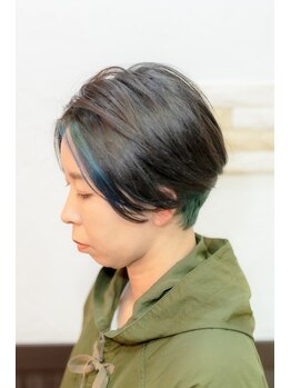 アズヘアー(A-Z Hair)の写真/強いクセやうねりでショートカットを諦めている方、お任せください☆再現性の高いカットでお手入れも簡単♪