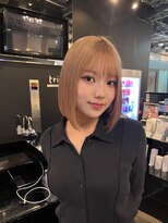 トリコ 梅田茶屋町店(trico)&nbsp;切りっぱなしボブ × ミルクティーベージュ