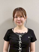 コム(com by neolive)&nbsp;坪 美貴